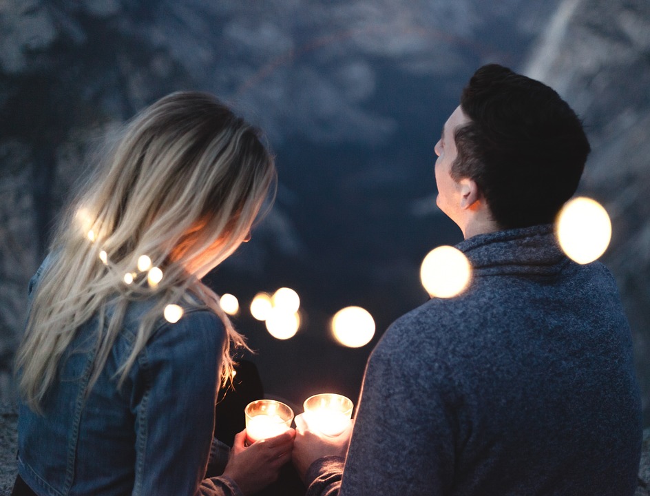 person with Invisalign on Valentine’s Day date